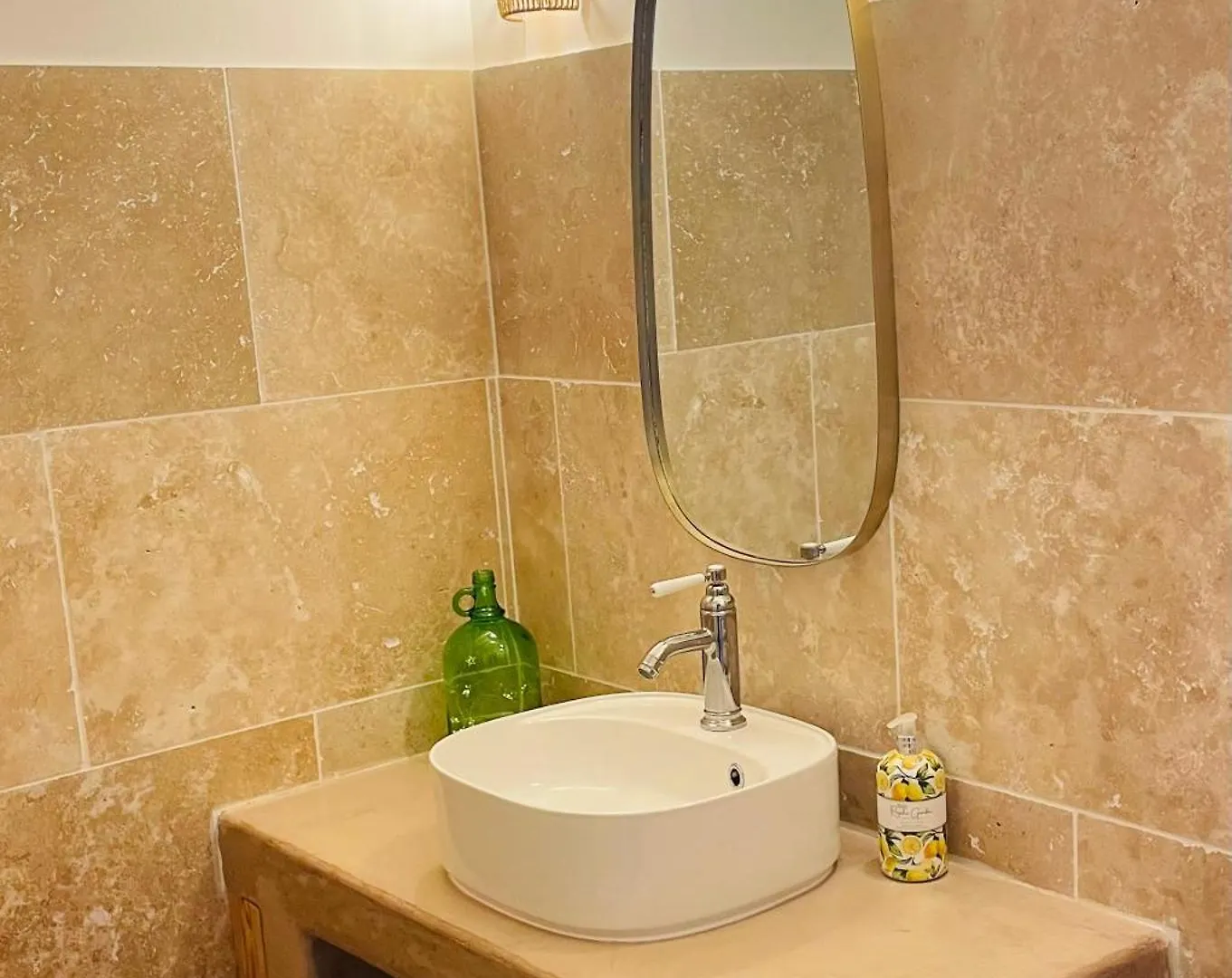 Appartement Rdc 48m2 avec terrasse Proche Centre Station à Orcières 0*,  France